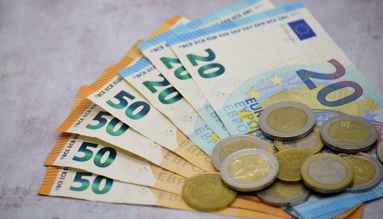 money-7370813_1280-(2)